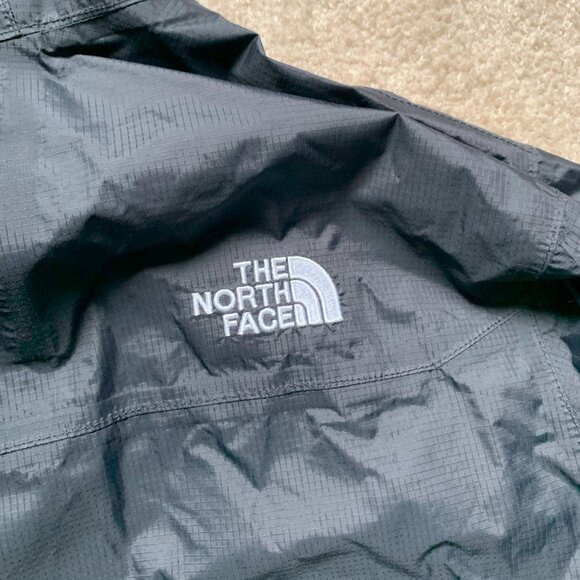 North Face Black Windbreaker - Picture 6 of 10